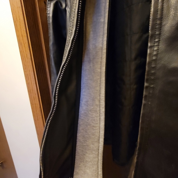 Black Leather Hooded Jacket - Picture 2 of 6